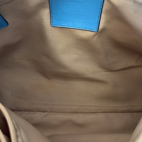 Coach Handbag Classic C Design With Silver Hardware Includes Wristlet - Picture 9 of 16